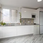 Apt Playa Y Montana * Торремолінос